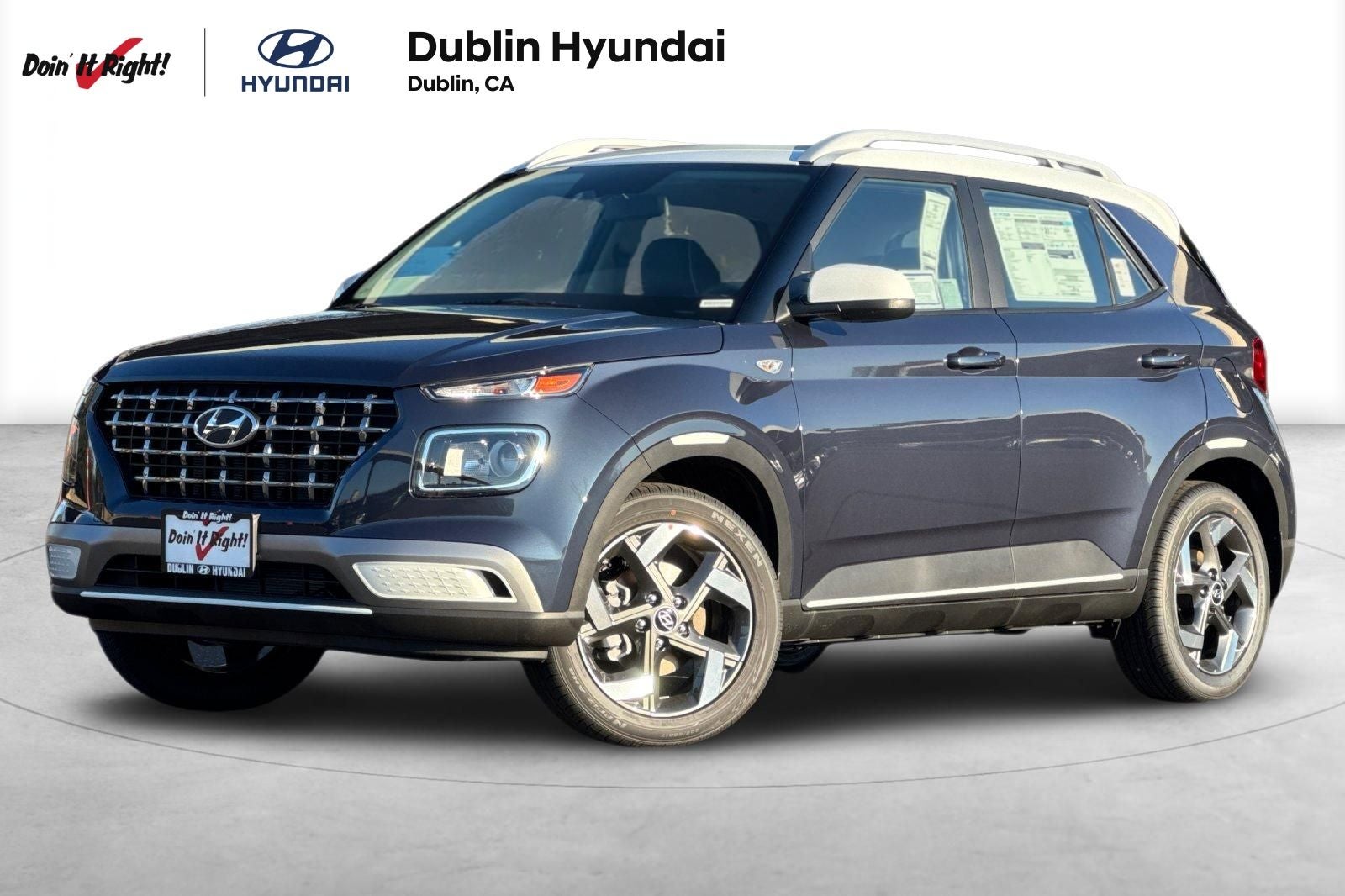 2026 Hyundai Venue SEL w/Two-Tone Roof