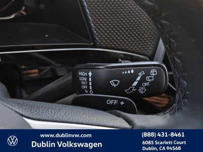2024 Volkswagen Atlas Cross Sport 2.0T SEL R-Line