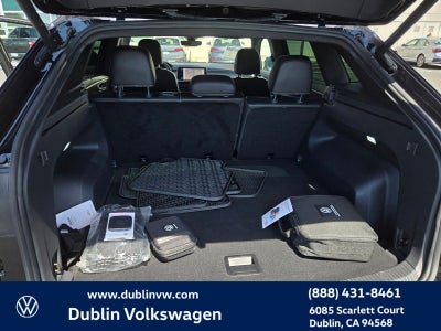 2024 Volkswagen Atlas Cross Sport 2.0T SEL R-Line
