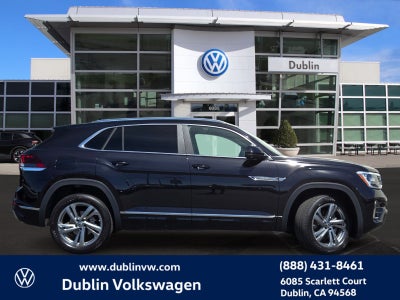 2024 Volkswagen Atlas Cross Sport 2.0T SEL R-Line