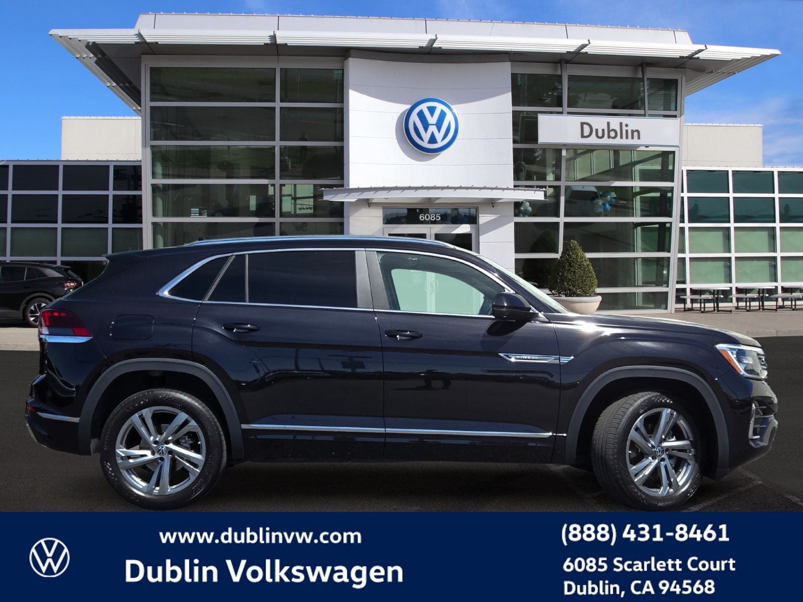 2024 Volkswagen Atlas Cross Sport 2.0T SEL R-Line