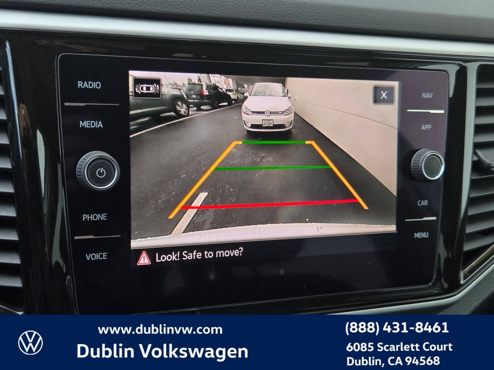 2022 Volkswagen Atlas 3.6L V6 SEL R-Line