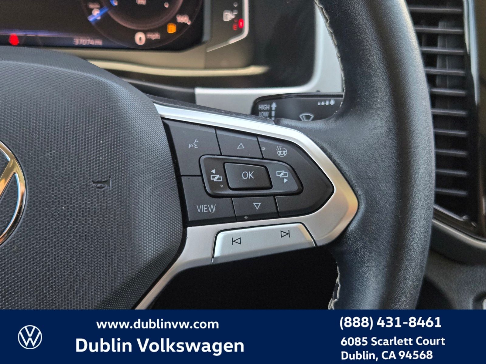 2023 Volkswagen Atlas SEL