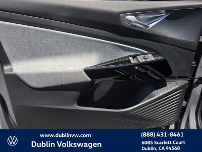 2023 Volkswagen ID.4 Pro