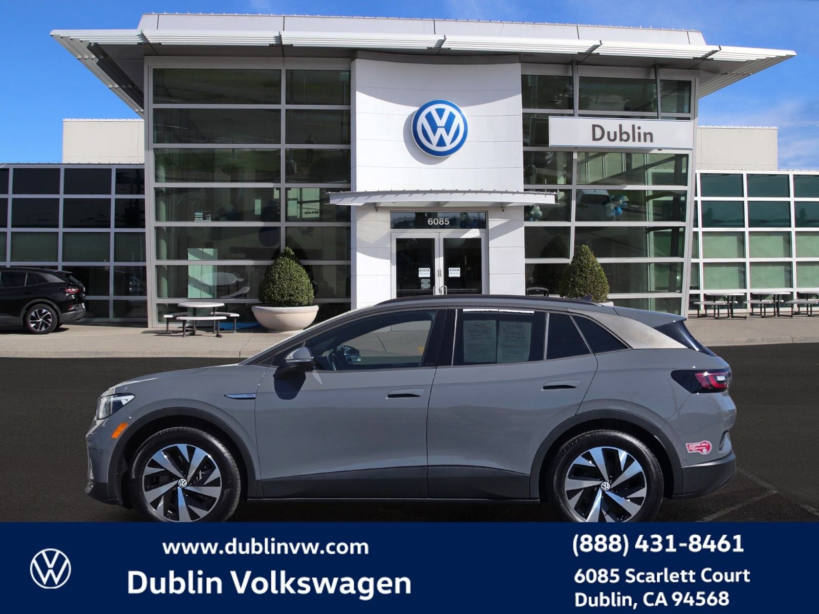 2023 Volkswagen ID.4 Pro