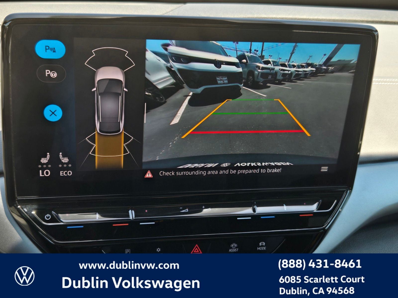 2023 Volkswagen ID.4 Pro