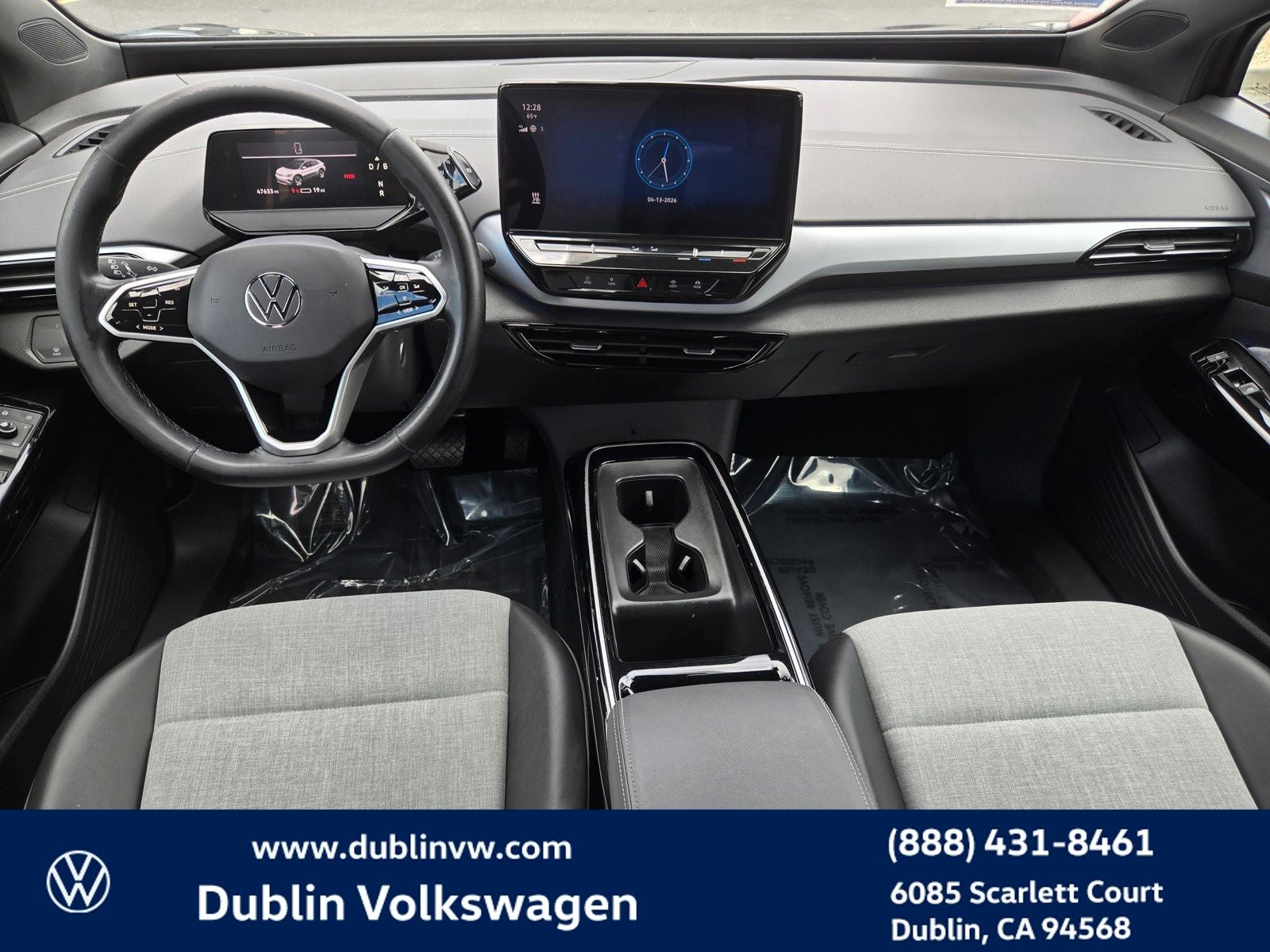 2023 Volkswagen ID.4 Pro