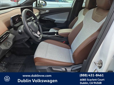 2023 Volkswagen ID.4 Pro