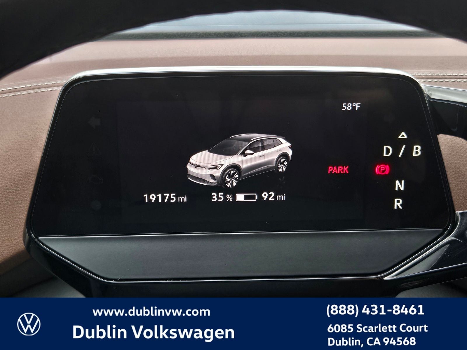 2023 Volkswagen ID.4 Pro