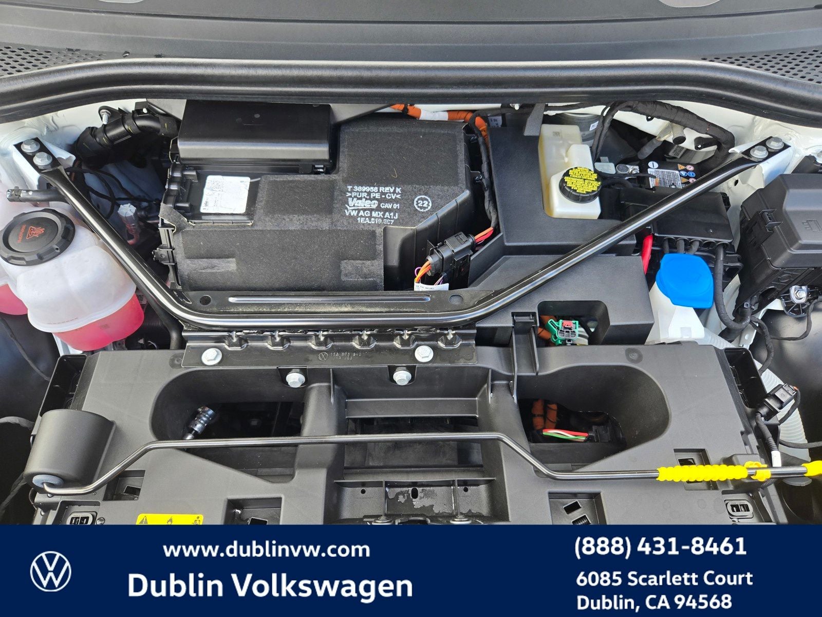 2023 Volkswagen ID.4 Pro
