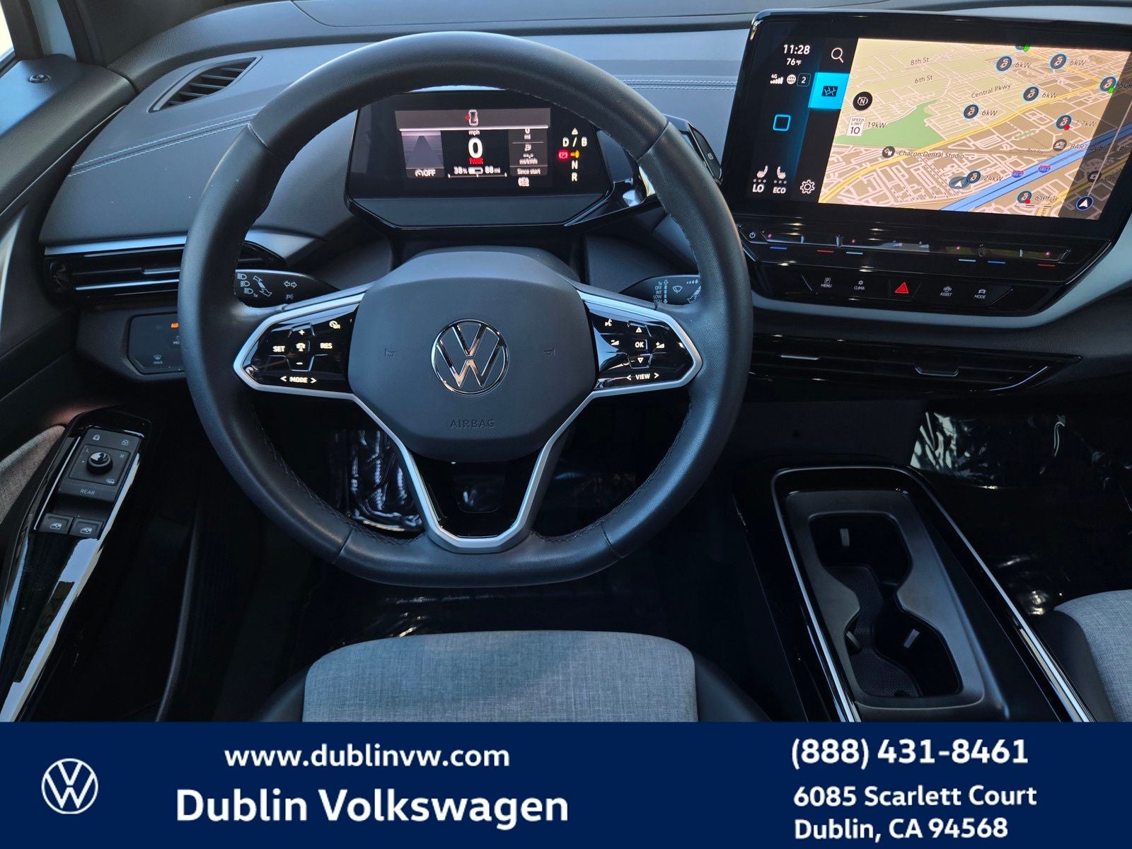2023 Volkswagen ID.4 Pro