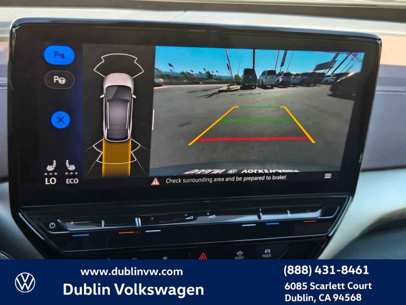 2023 Volkswagen ID.4 Pro