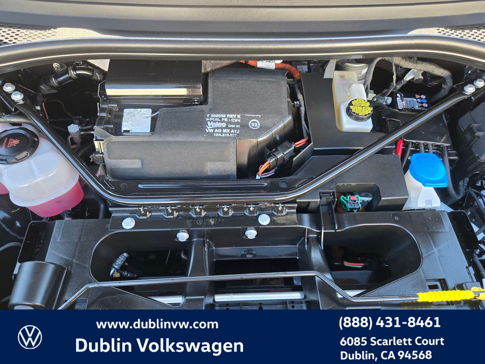 2023 Volkswagen ID.4 Pro