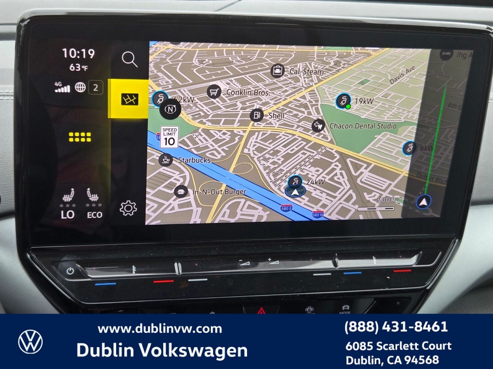 2023 Volkswagen ID.4 Pro