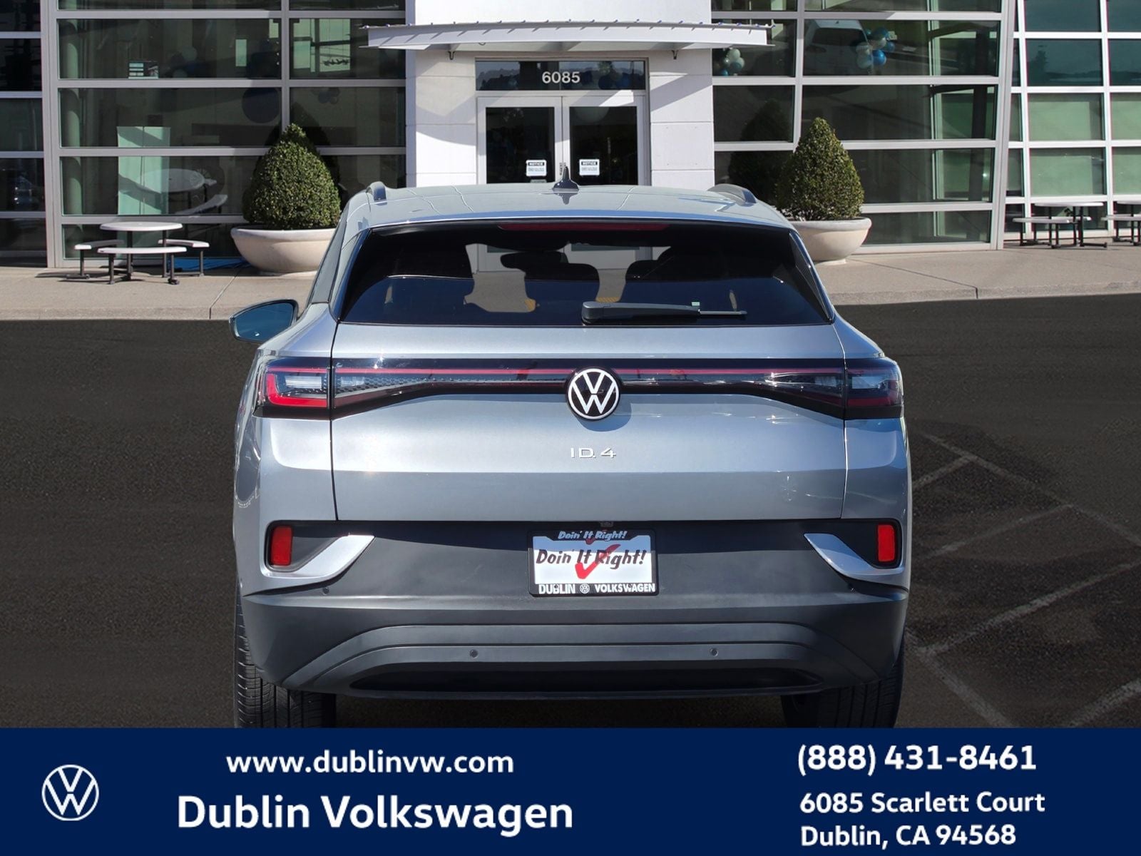 2023 Volkswagen ID.4 Pro