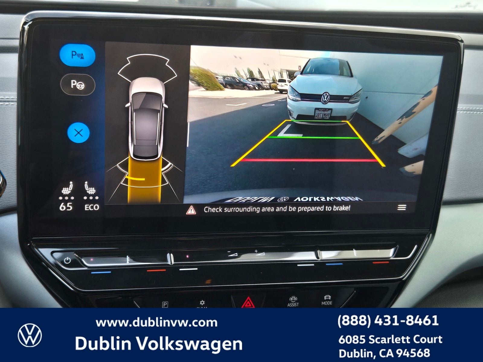 2023 Volkswagen ID.4 Pro