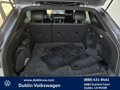 2023 Volkswagen ID.4 Pro