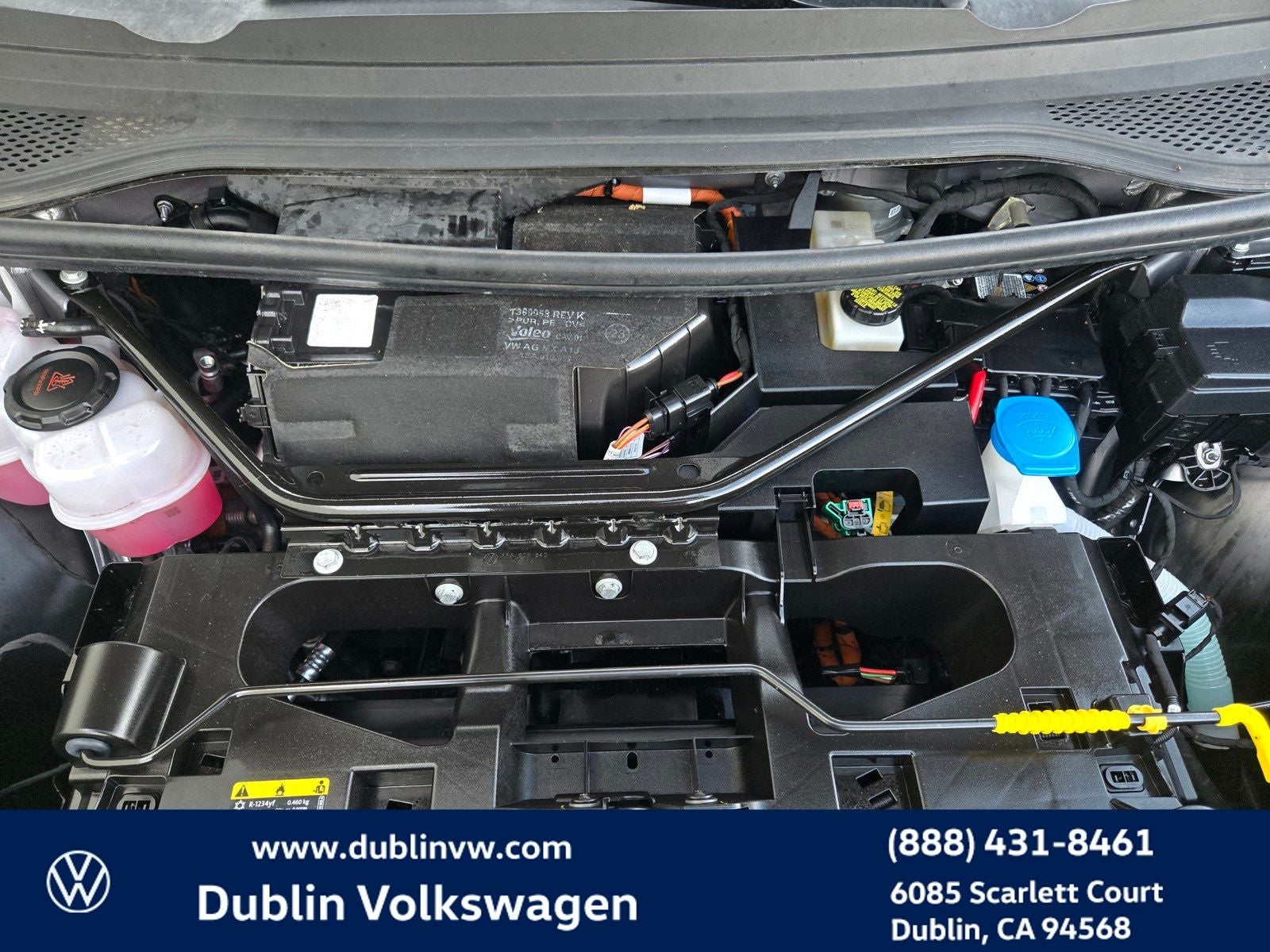 2023 Volkswagen ID.4 Pro