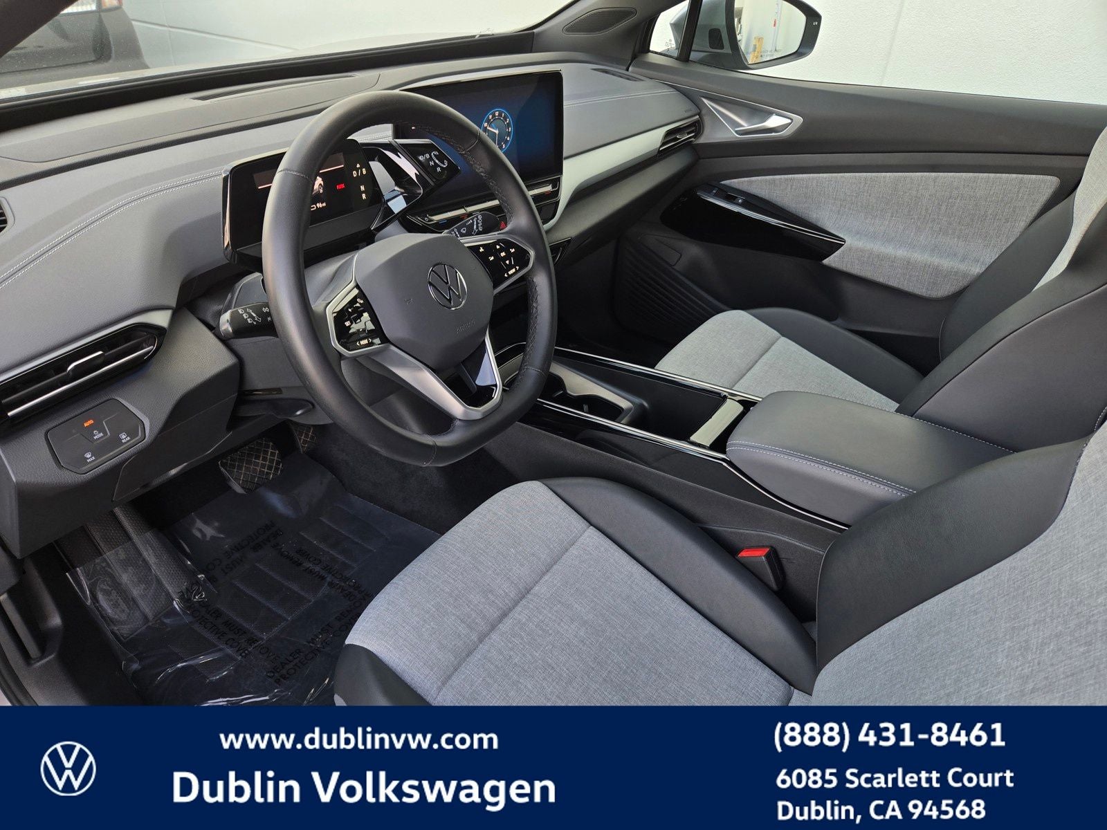 2023 Volkswagen ID.4 Pro