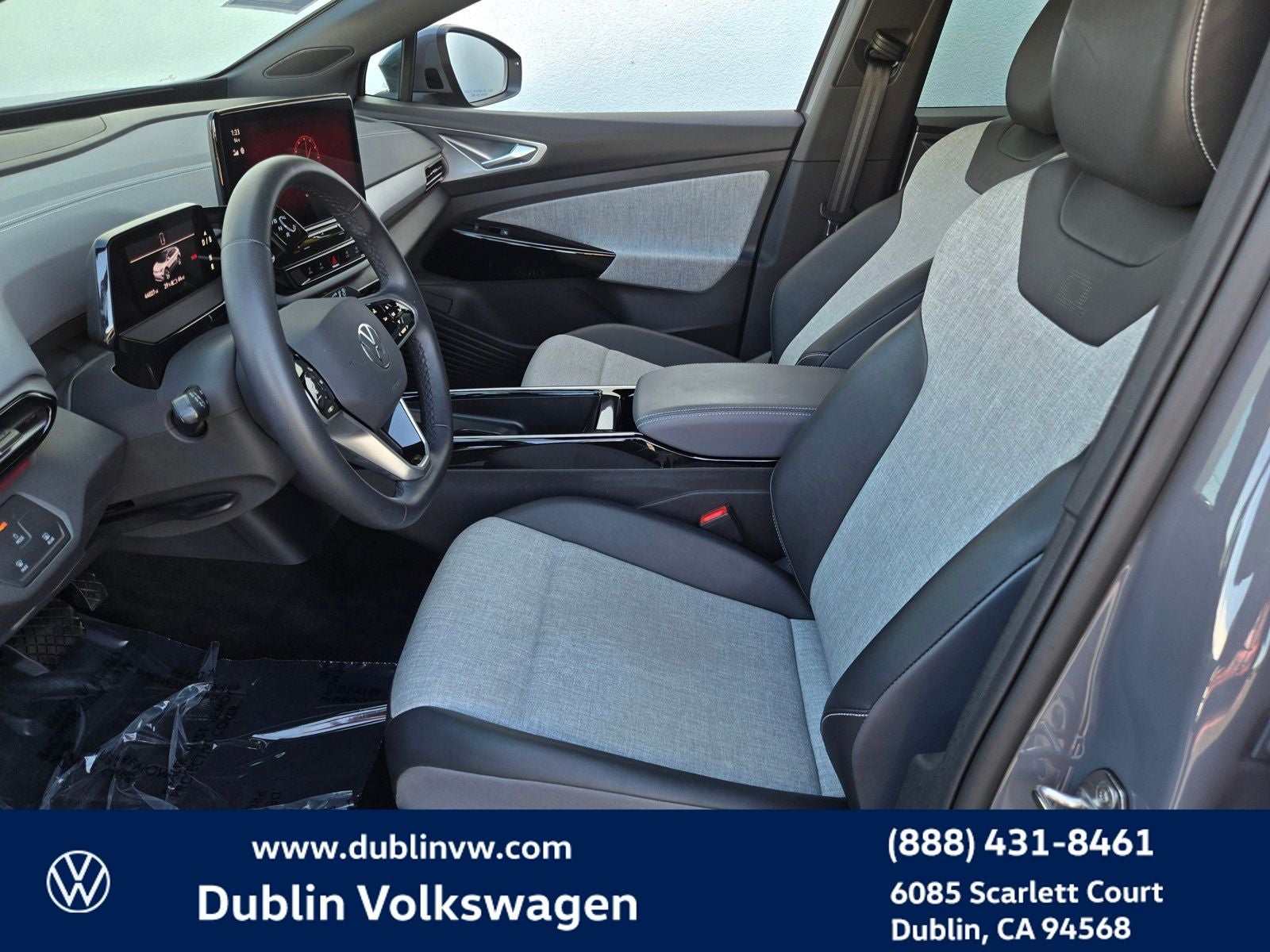 2023 Volkswagen ID.4 Pro