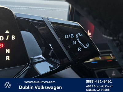 2023 Volkswagen ID.4 Pro