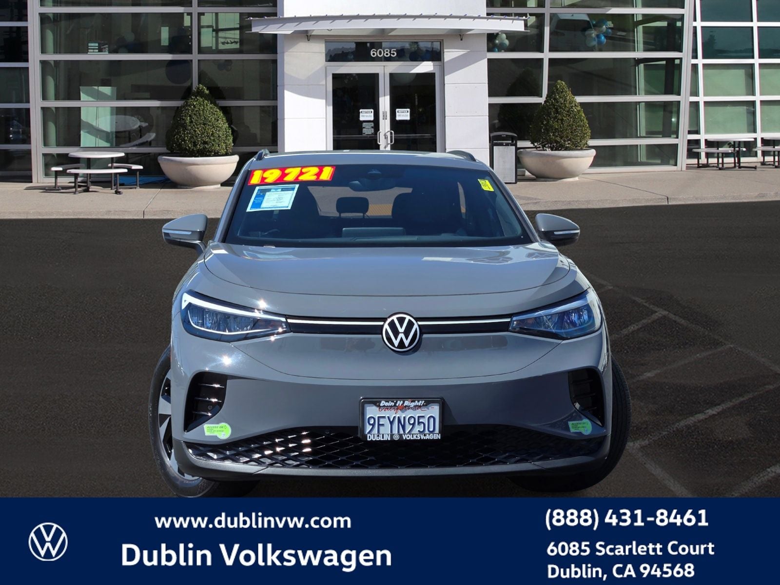 2023 Volkswagen ID.4 Pro