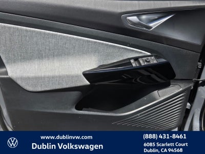 2023 Volkswagen ID.4 Pro