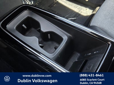 2023 Volkswagen ID.4 Pro