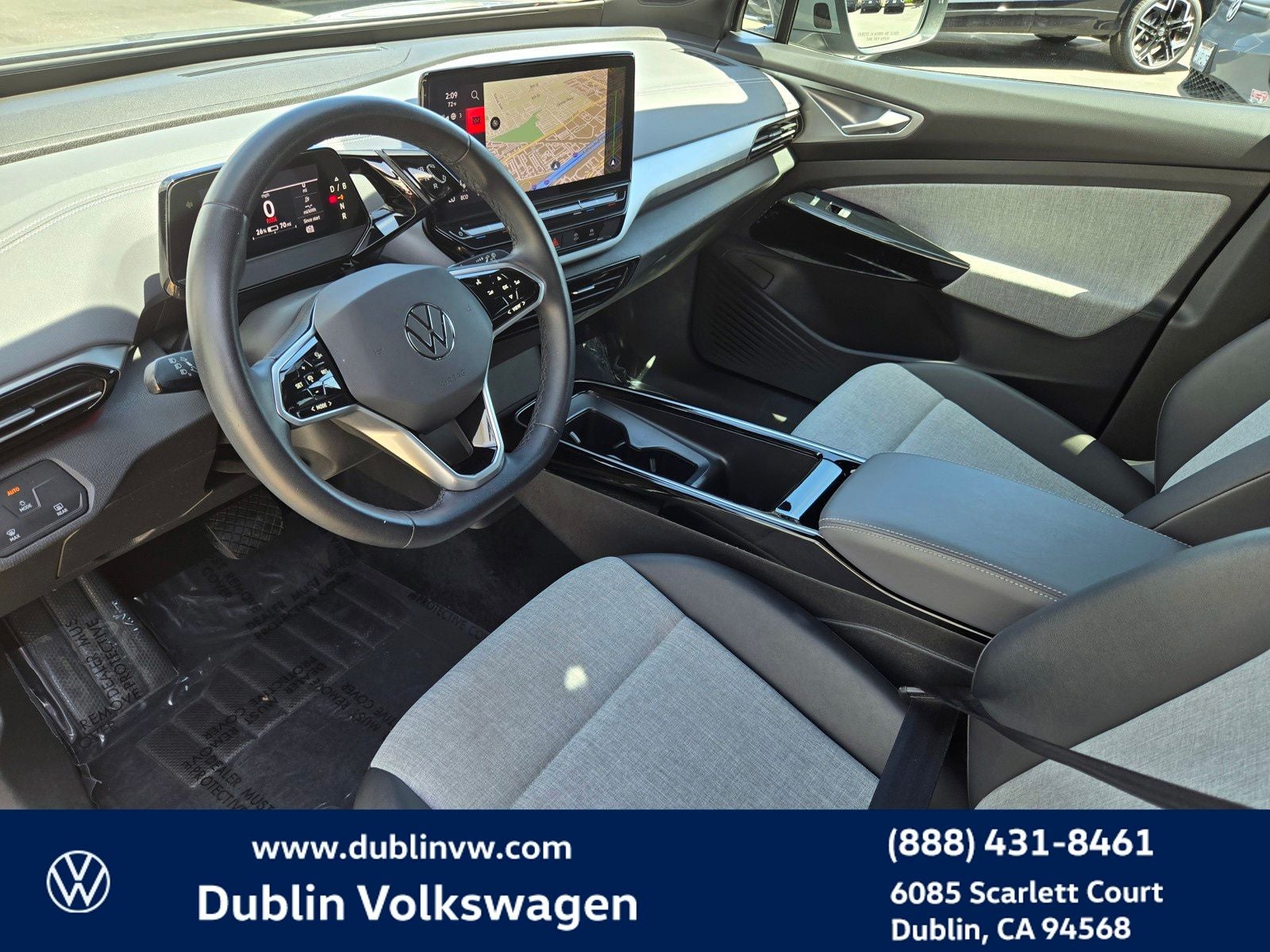 2023 Volkswagen ID.4 Pro