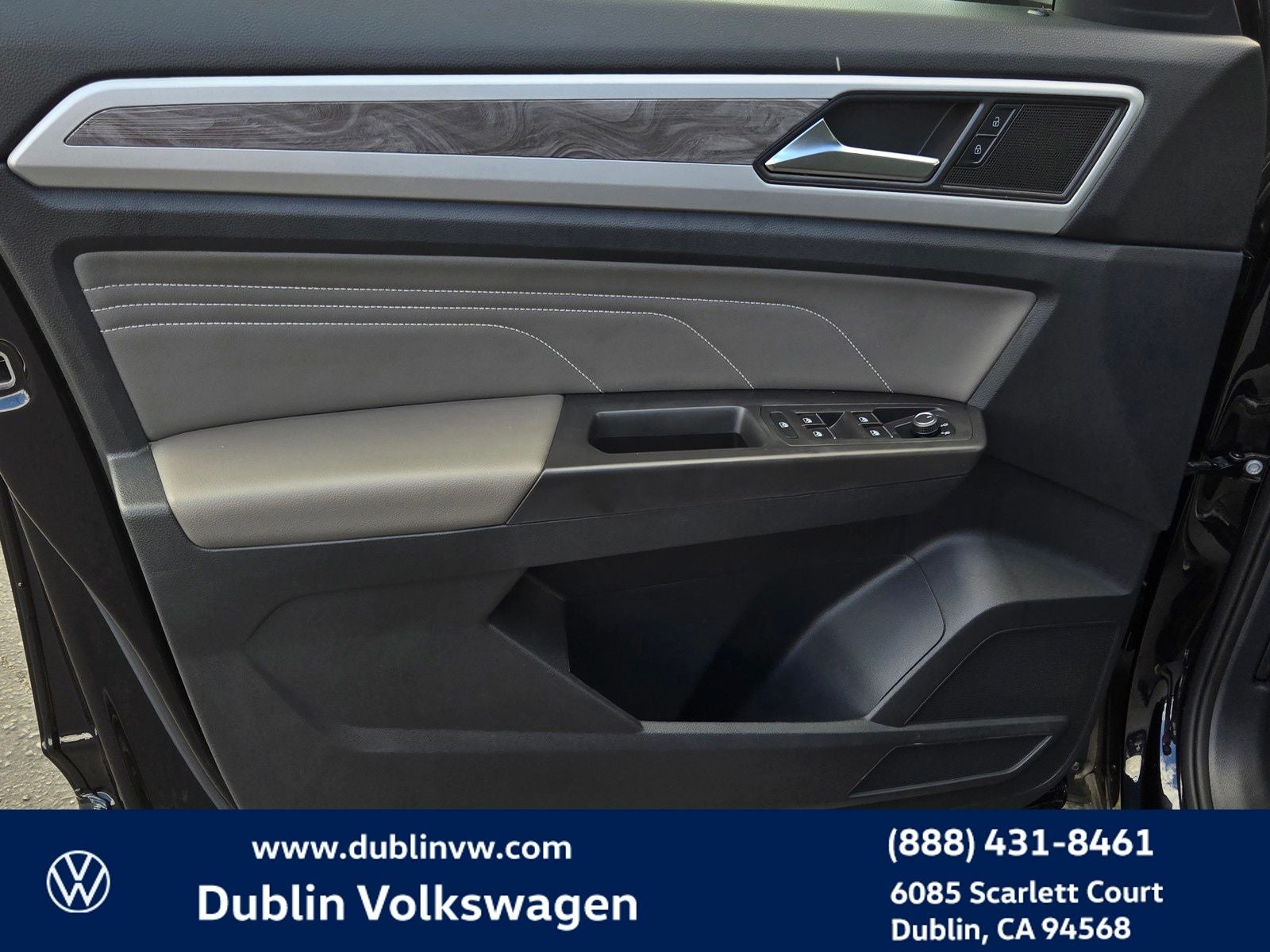 2023 Volkswagen Atlas Cross Sport 2.0T SE