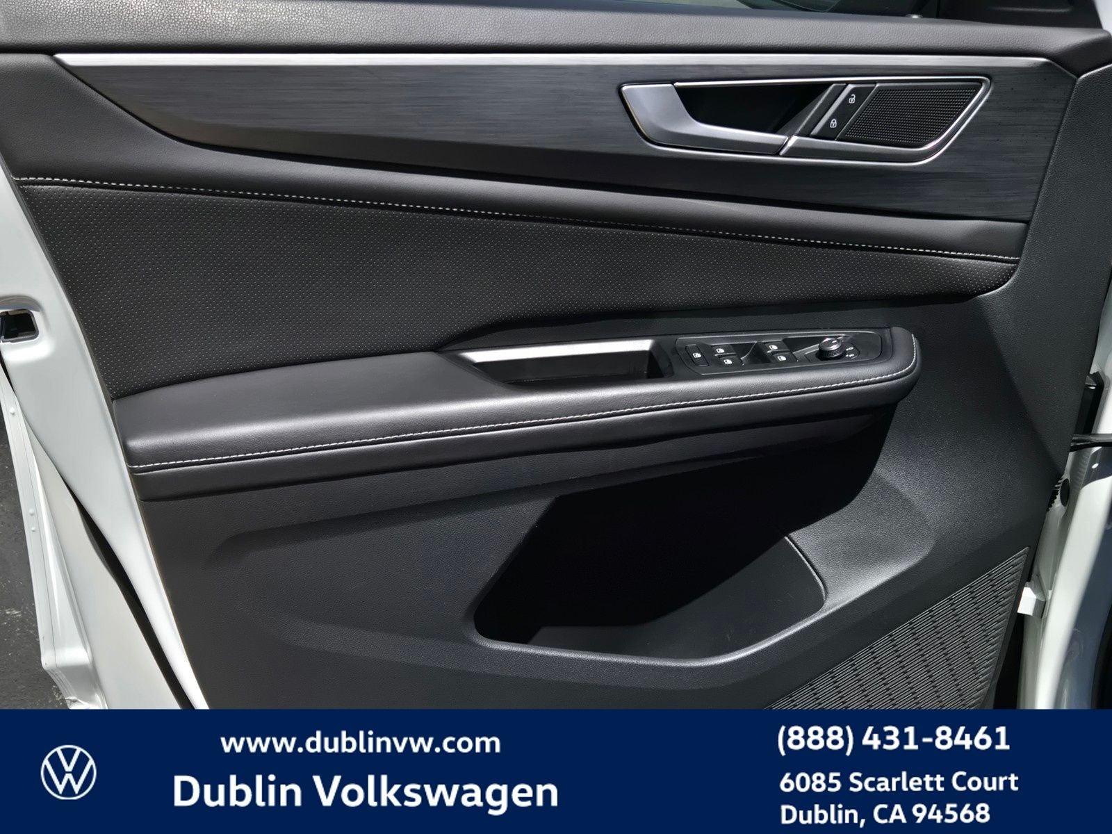 2024 Volkswagen Atlas Cross Sport 2.0T SE