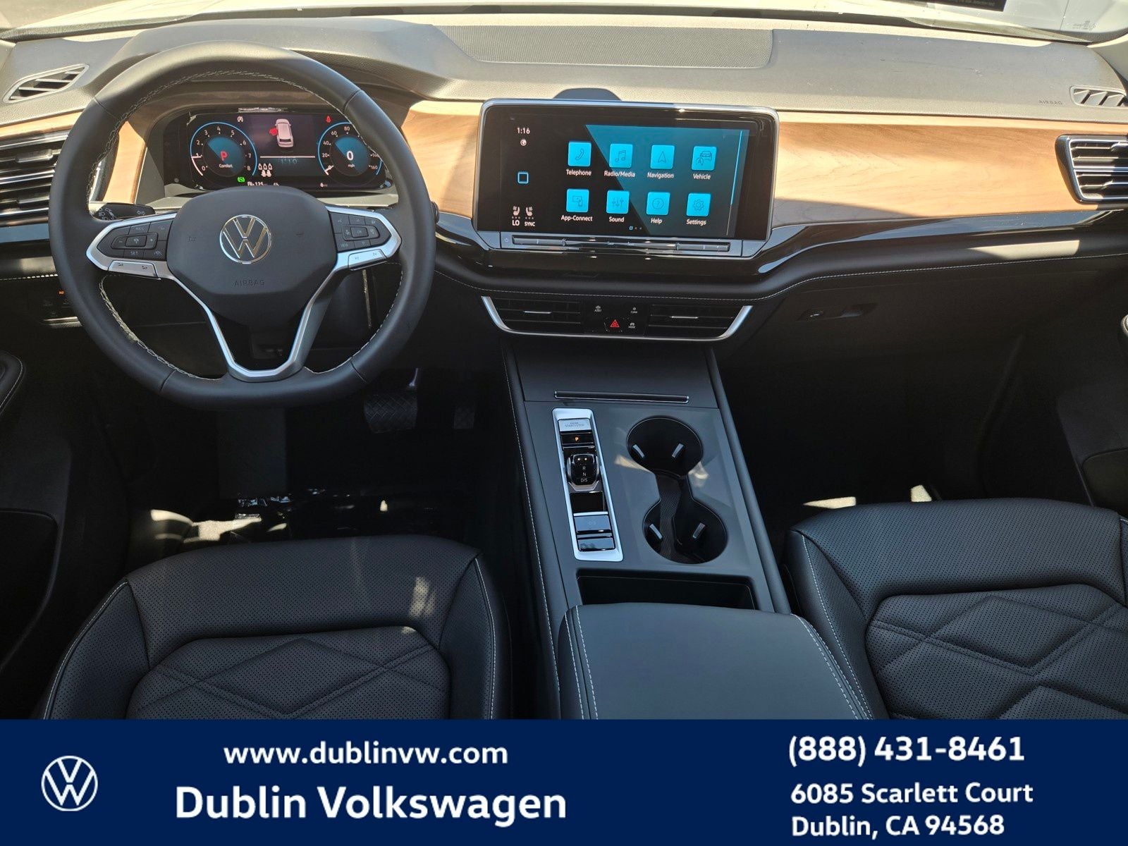 2026 Volkswagen Atlas 2.0T SE
