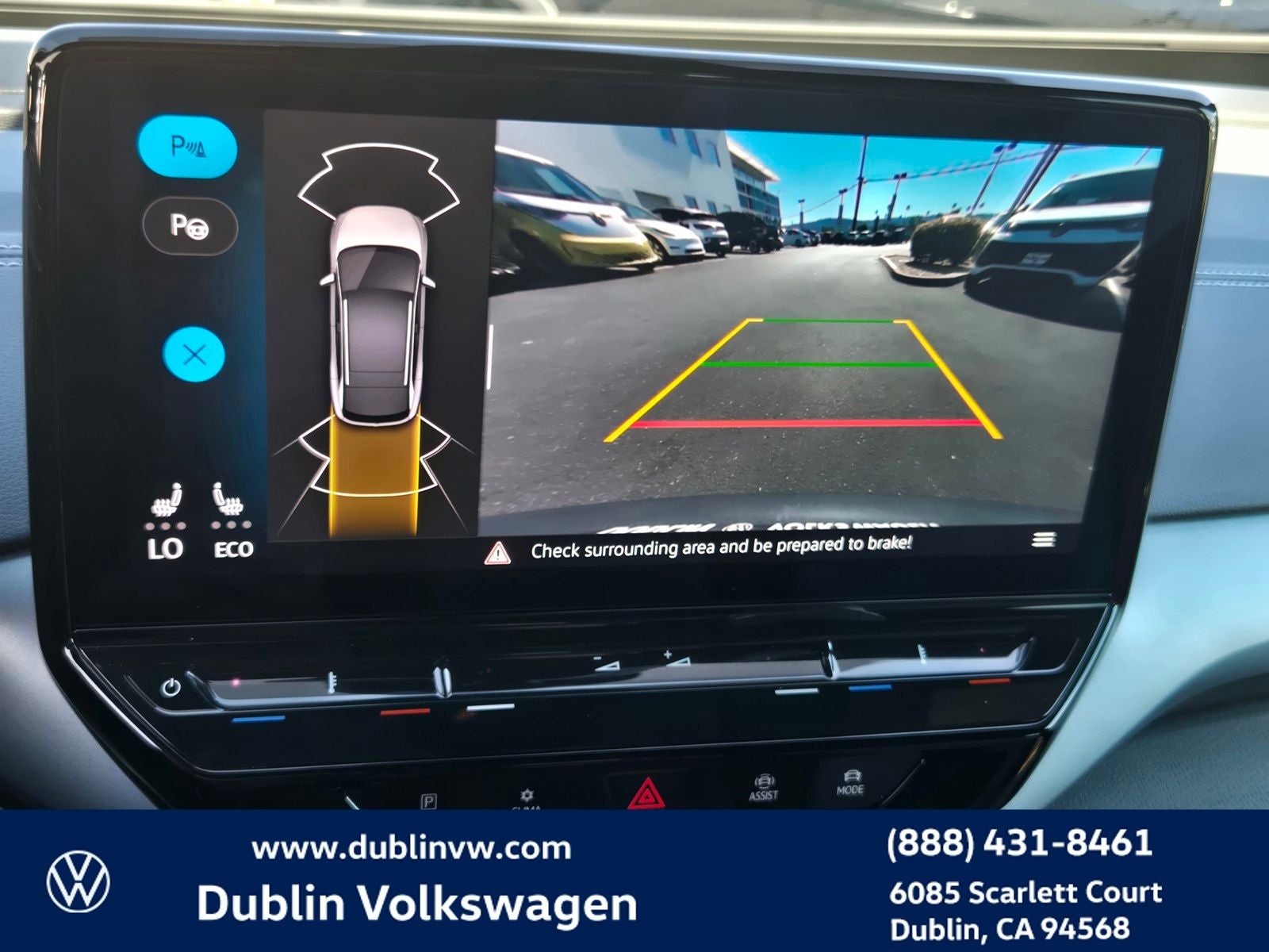 2023 Volkswagen ID.4 Pro