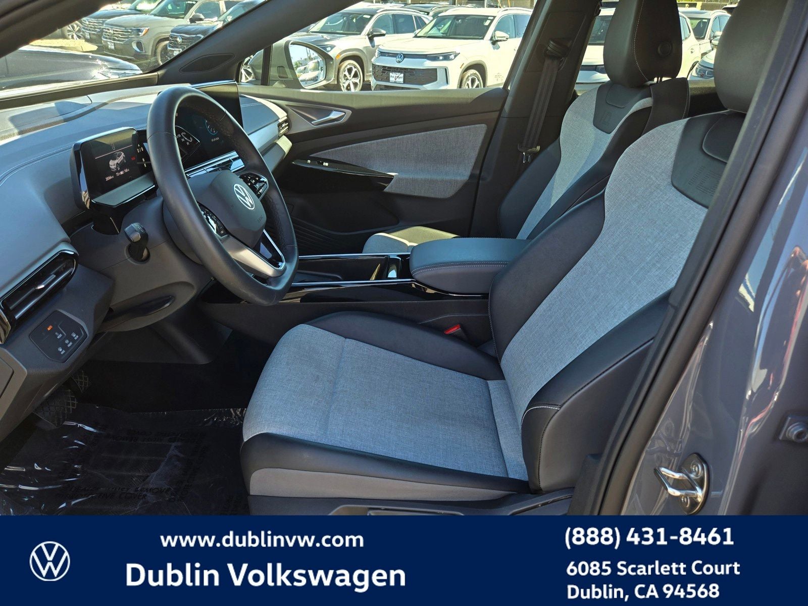 2023 Volkswagen ID.4 Pro
