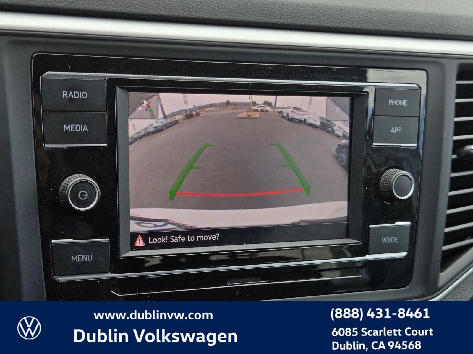 2023 Volkswagen Atlas 2.0T SE