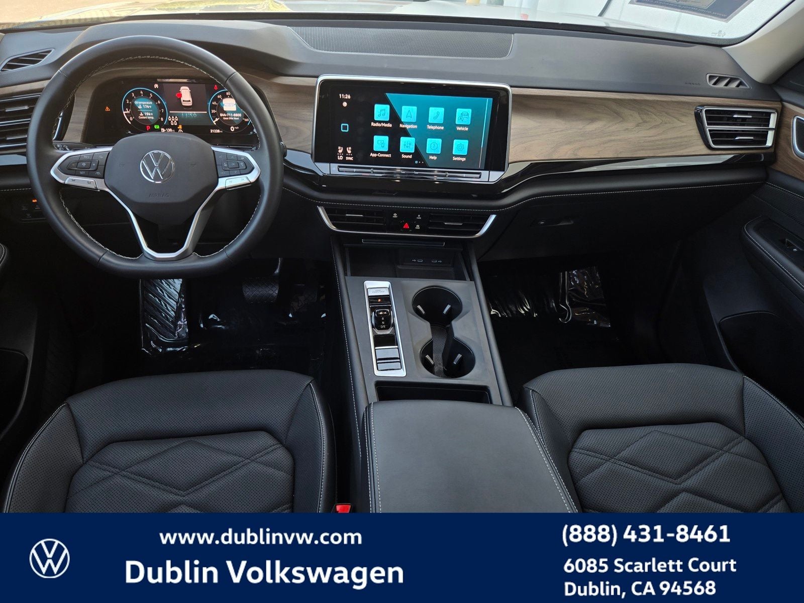 2024 Volkswagen Atlas 2.0T SE