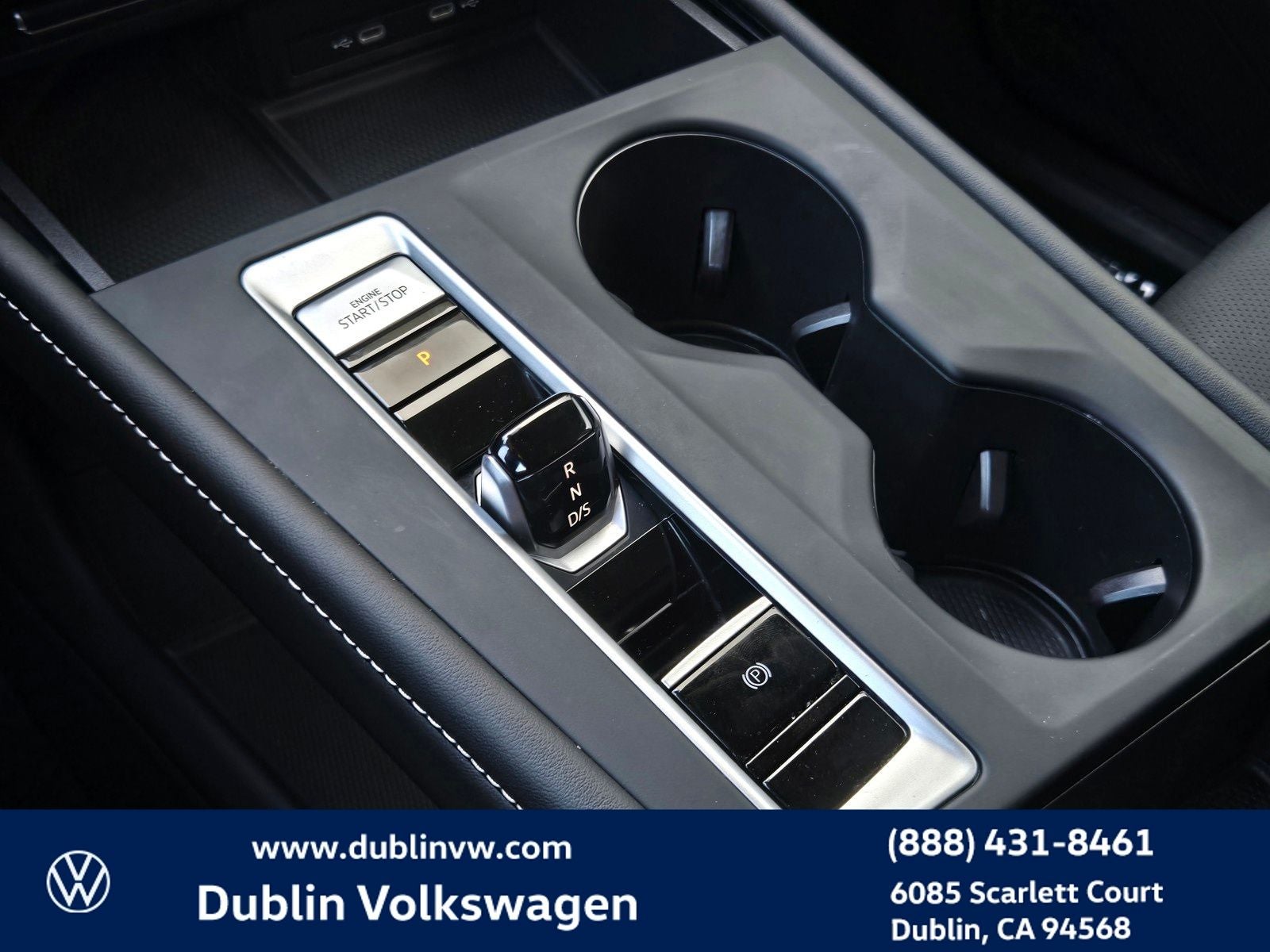 2024 Volkswagen Atlas 2.0T SE