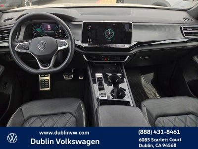 2024 Volkswagen Atlas Cross Sport 2.0T SEL Premium R-Line