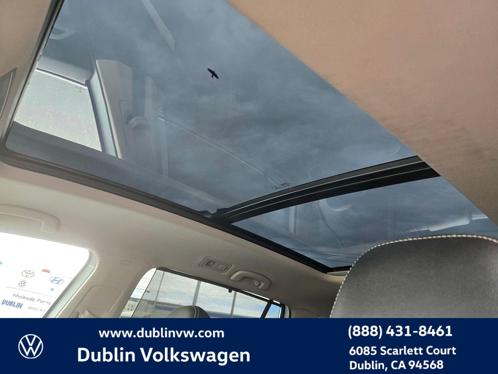 2022 Volkswagen Atlas 3.6L V6 SEL Premium R-Line
