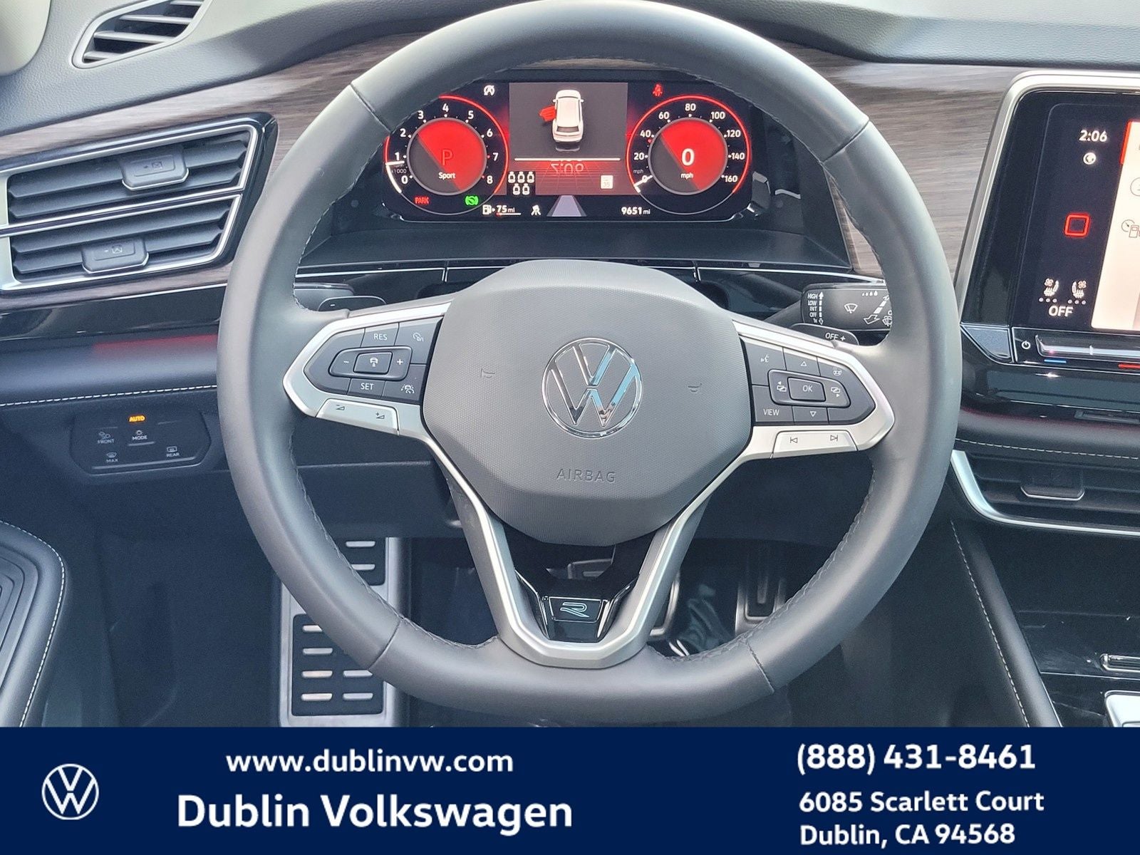 2025 Volkswagen Atlas 2.0T SEL Premium R-Line