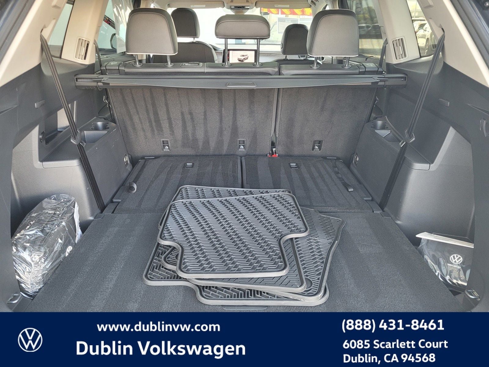 2025 Volkswagen Atlas 2.0T SEL Premium R-Line