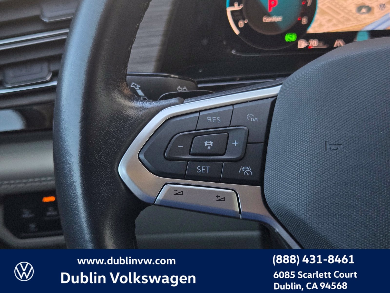 2024 Volkswagen Atlas 2.0T SEL Premium R-Line