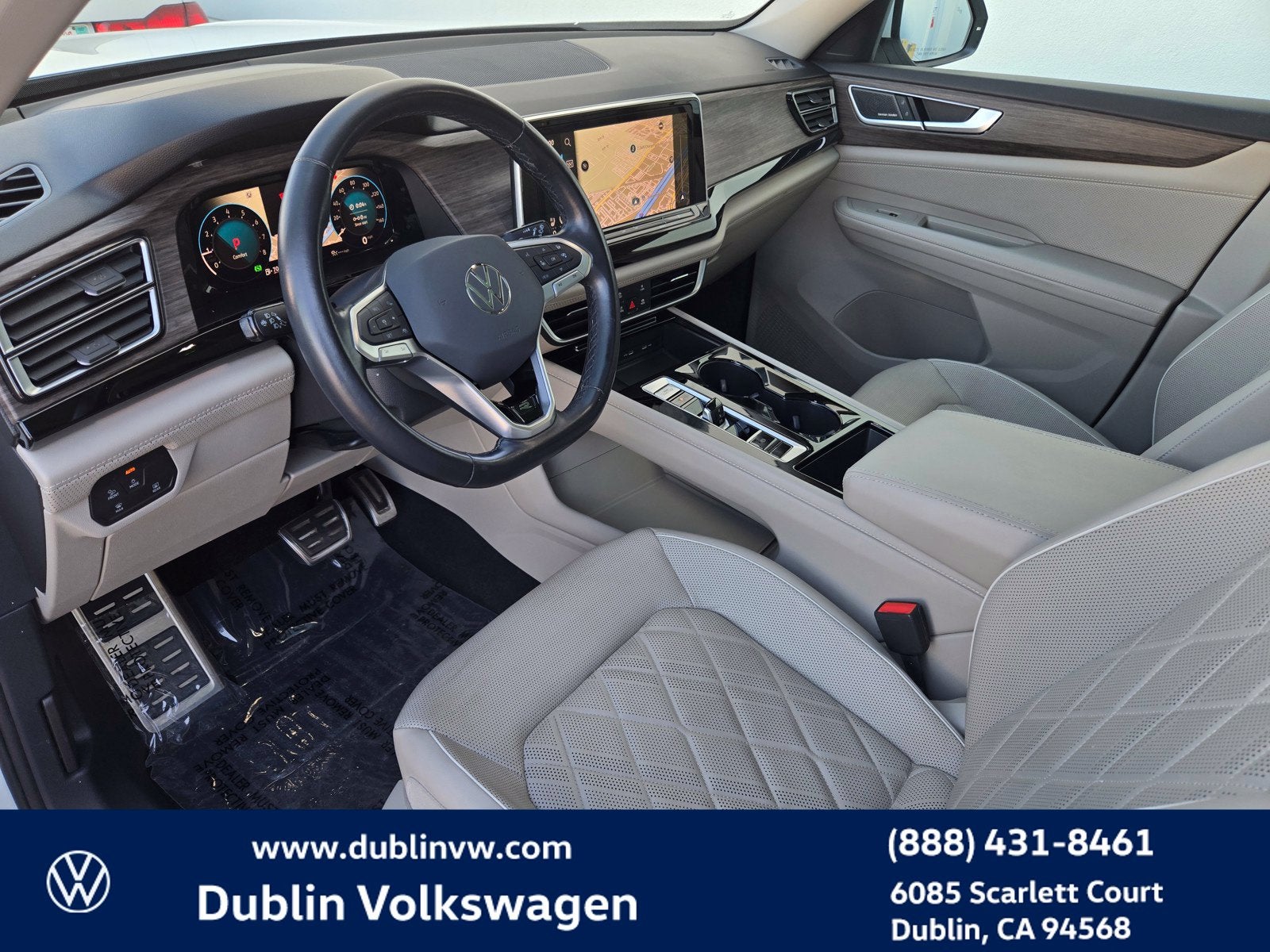 2024 Volkswagen Atlas 2.0T SEL Premium R-Line