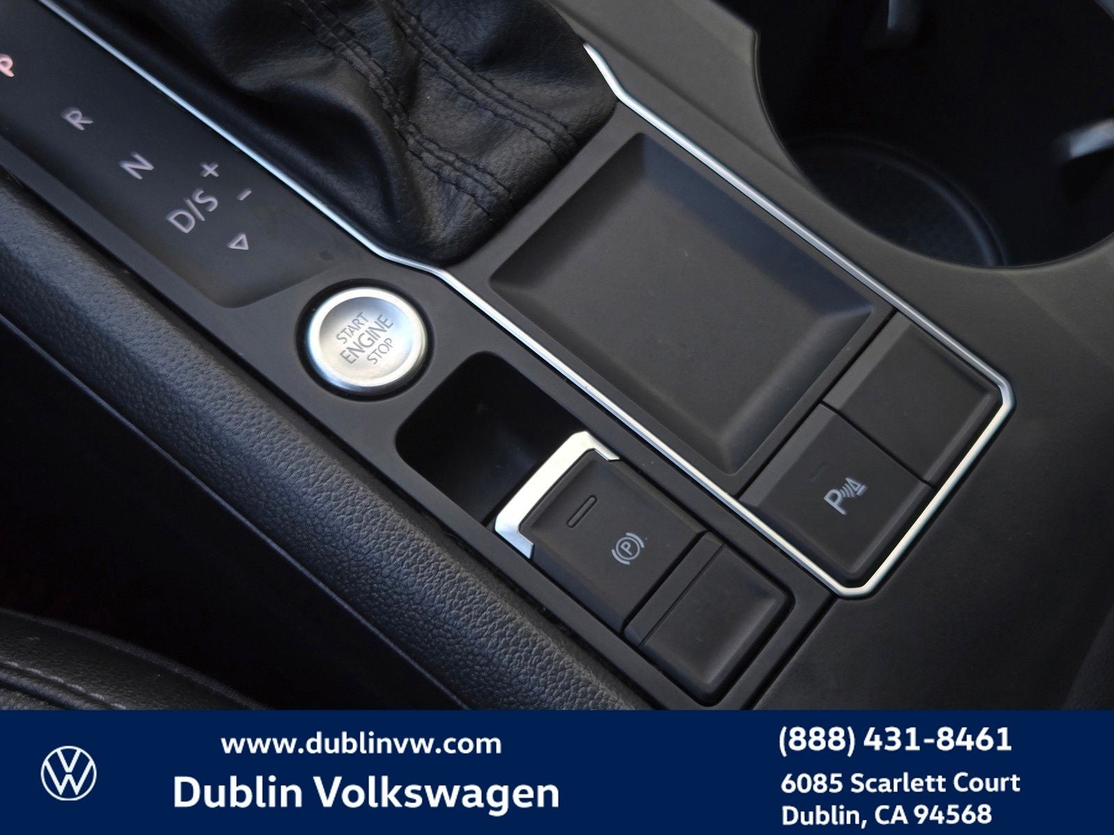 2020 Volkswagen Atlas 3.6L V6 SE Tech R-Line