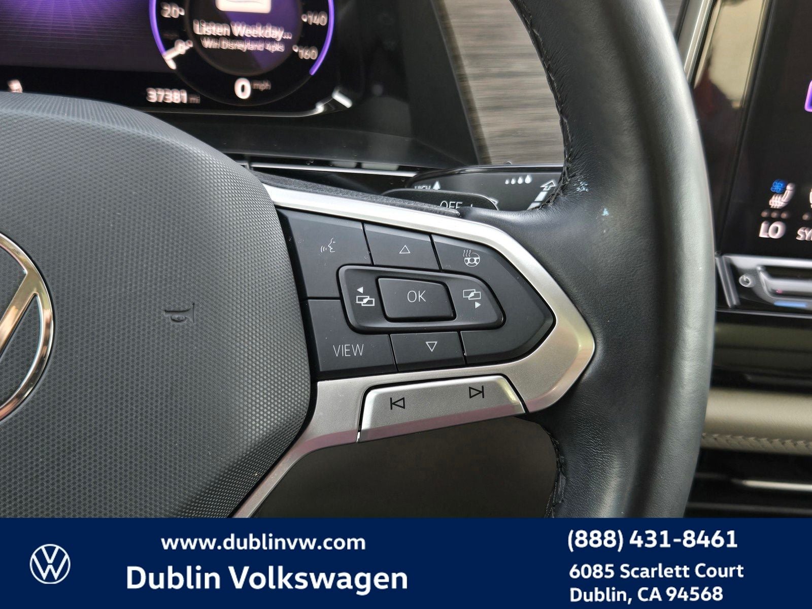 2024 Volkswagen Atlas 2.0T SEL Premium R-Line