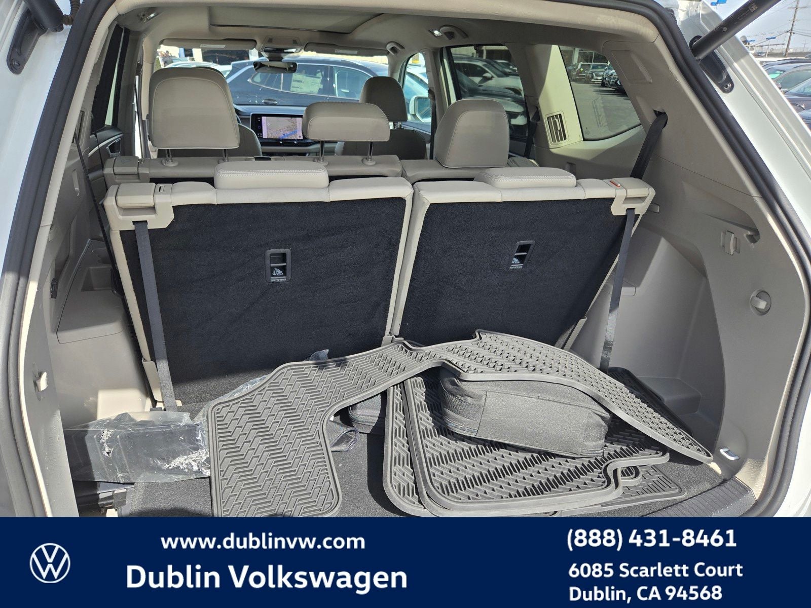 2024 Volkswagen Atlas 2.0T SEL Premium R-Line