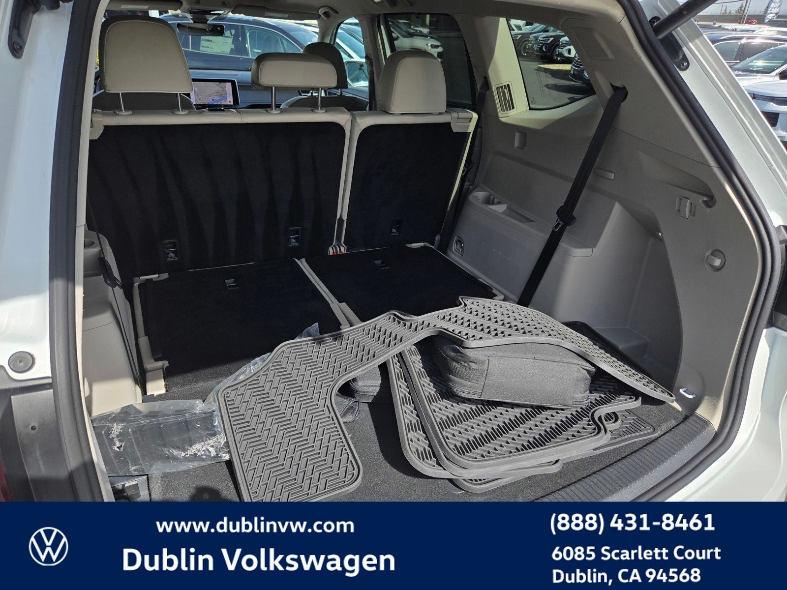 2024 Volkswagen Atlas 2.0T SEL Premium R-Line