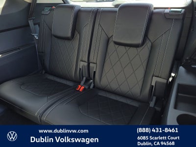 2025 Volkswagen Atlas 2.0T SEL Premium R-Line