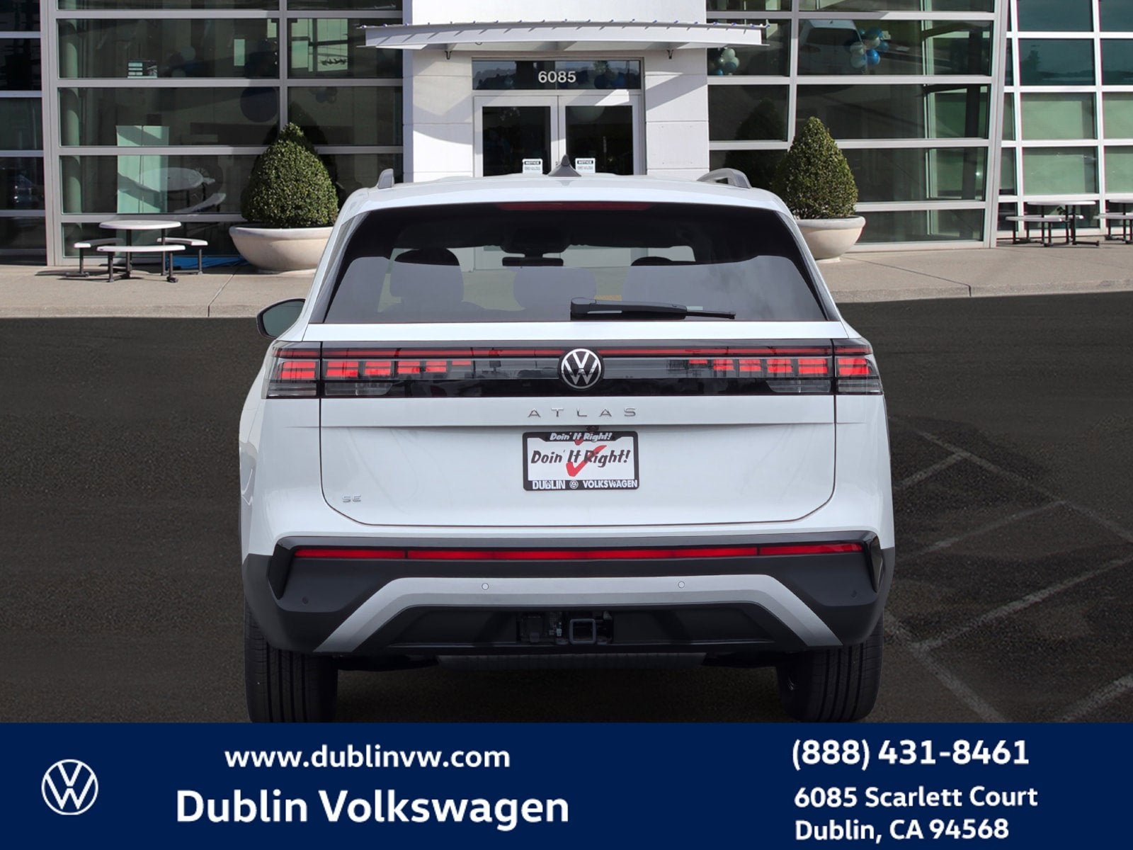 2027 Volkswagen Atlas SE w/Technology