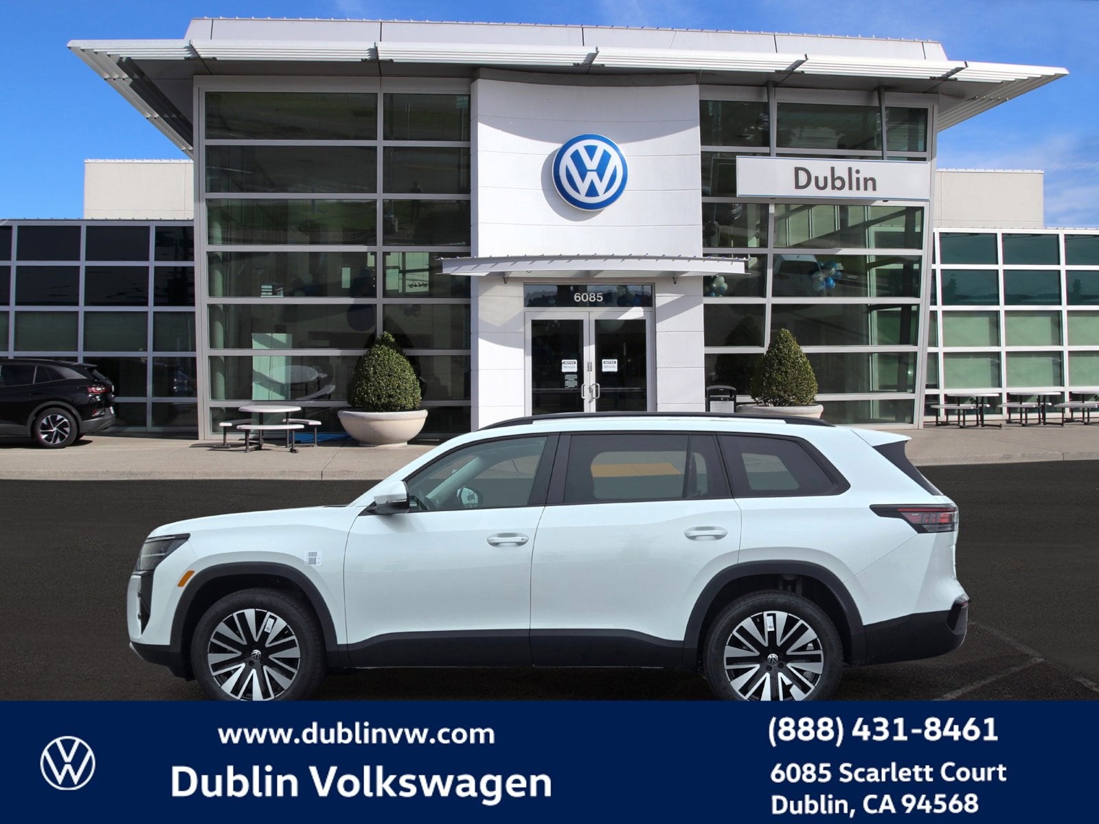 2027 Volkswagen Atlas SE w/Technology